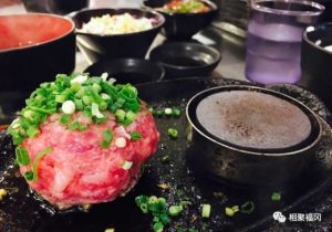 【福冈必吃】用烫石煎的伊万里牛肉汉堡排“极味屋”