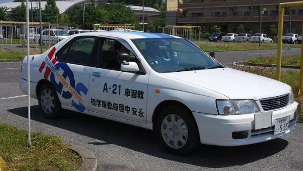 日本全面停止驾照更新，7月前到期者需自行办理延期！