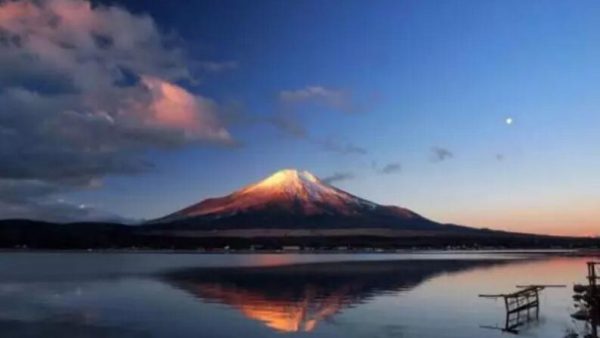 【喵喵教室】将富士山收入照片，摄影好地方24选(东京、神奈川、山梨、静冈)